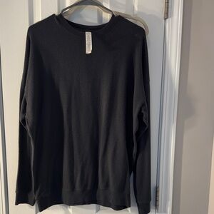 Women’s gray alo top